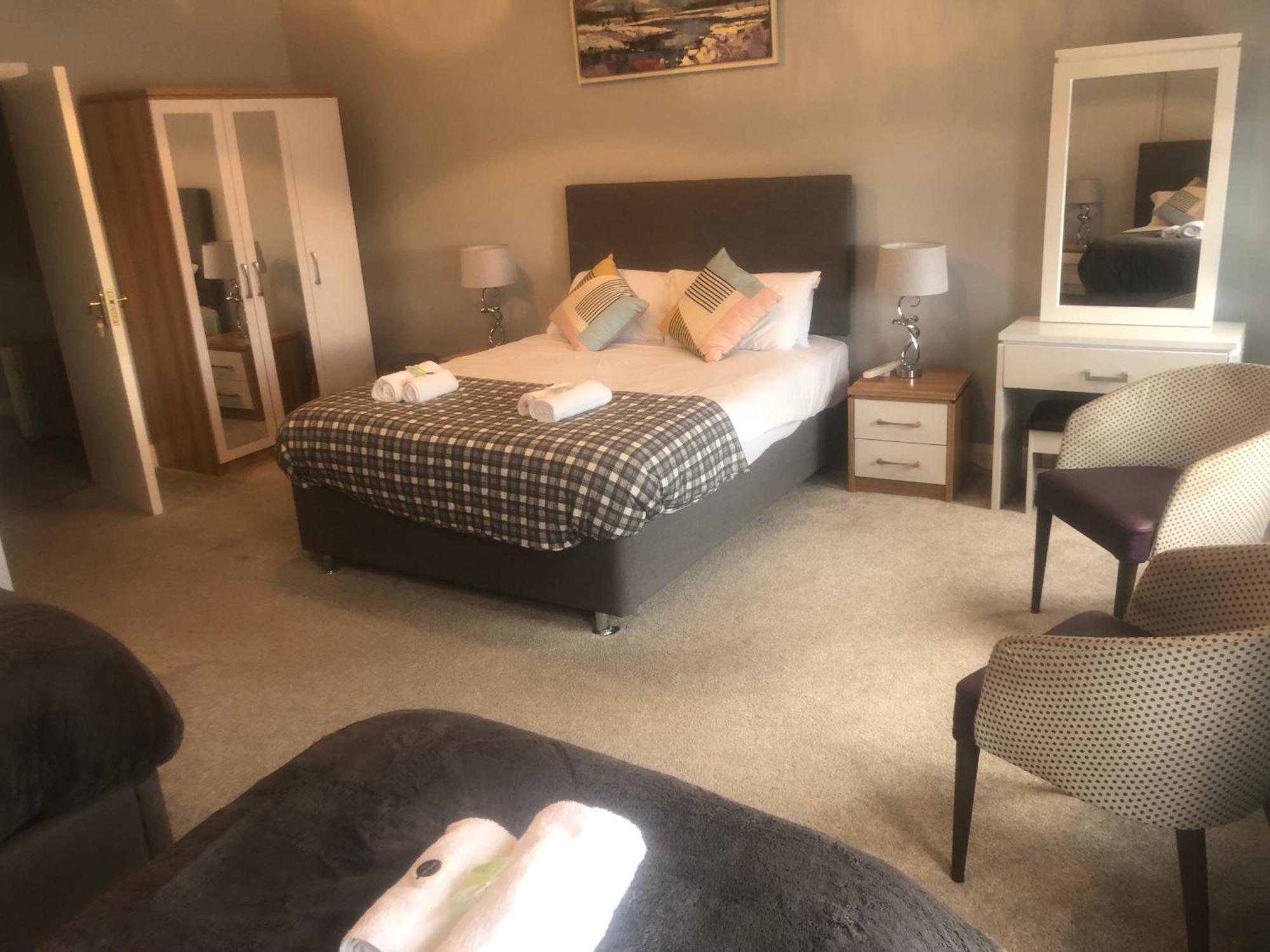 Hotel The Bowers Bar & Restaurant Ballinrobe Zewnętrze zdjęcie