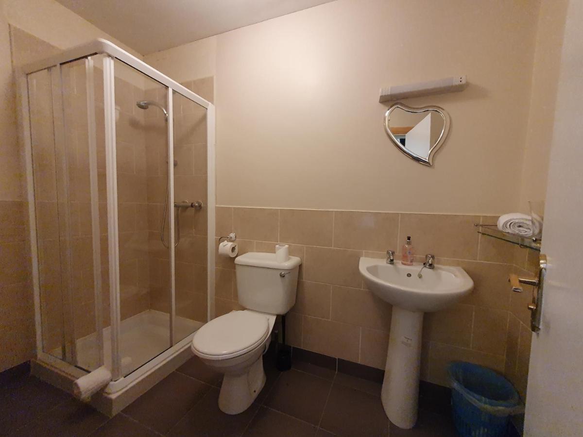 Hotel The Bowers Bar & Restaurant Ballinrobe Zewnętrze zdjęcie
