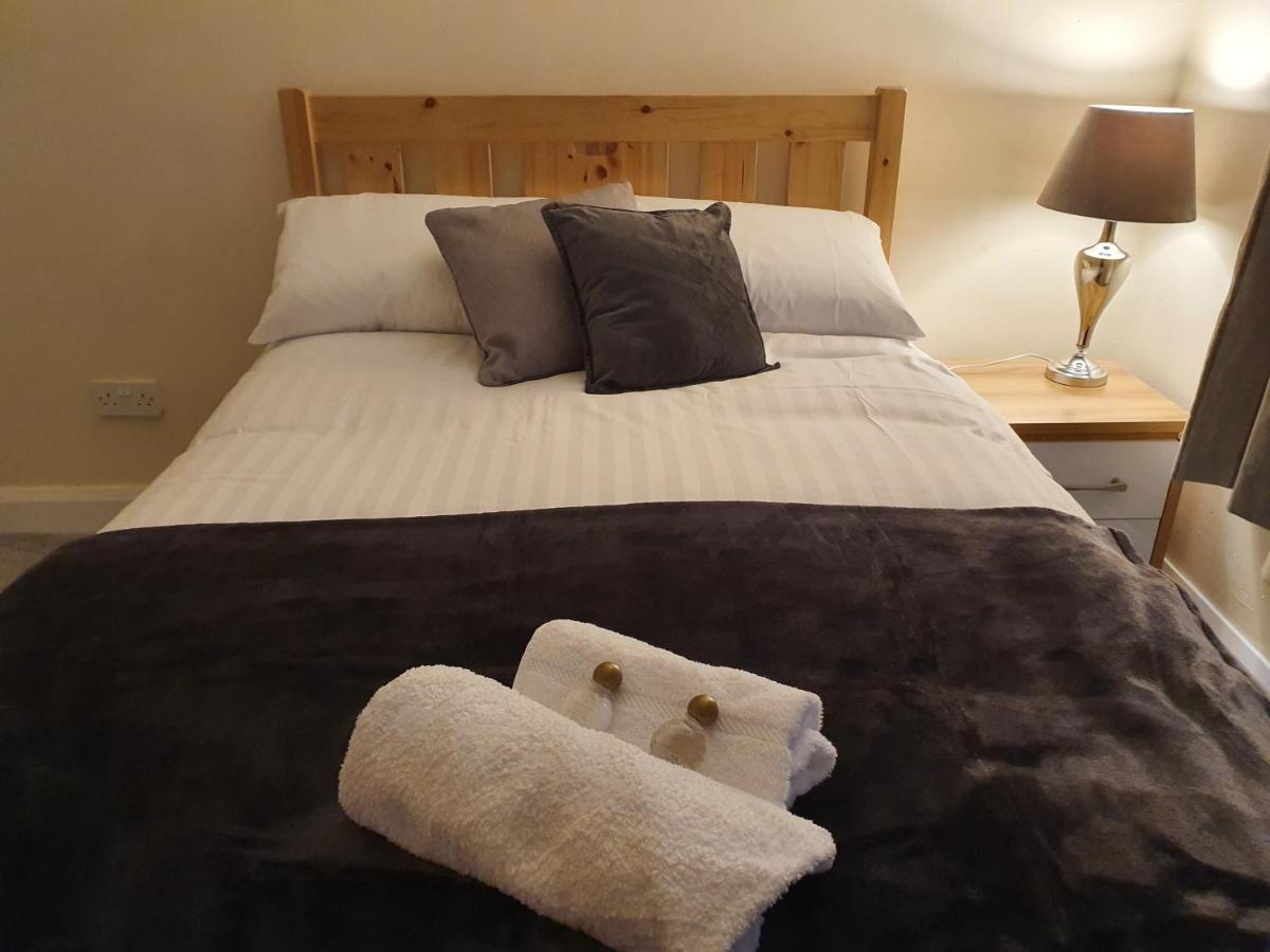 Hotel The Bowers Bar & Restaurant Ballinrobe Zewnętrze zdjęcie